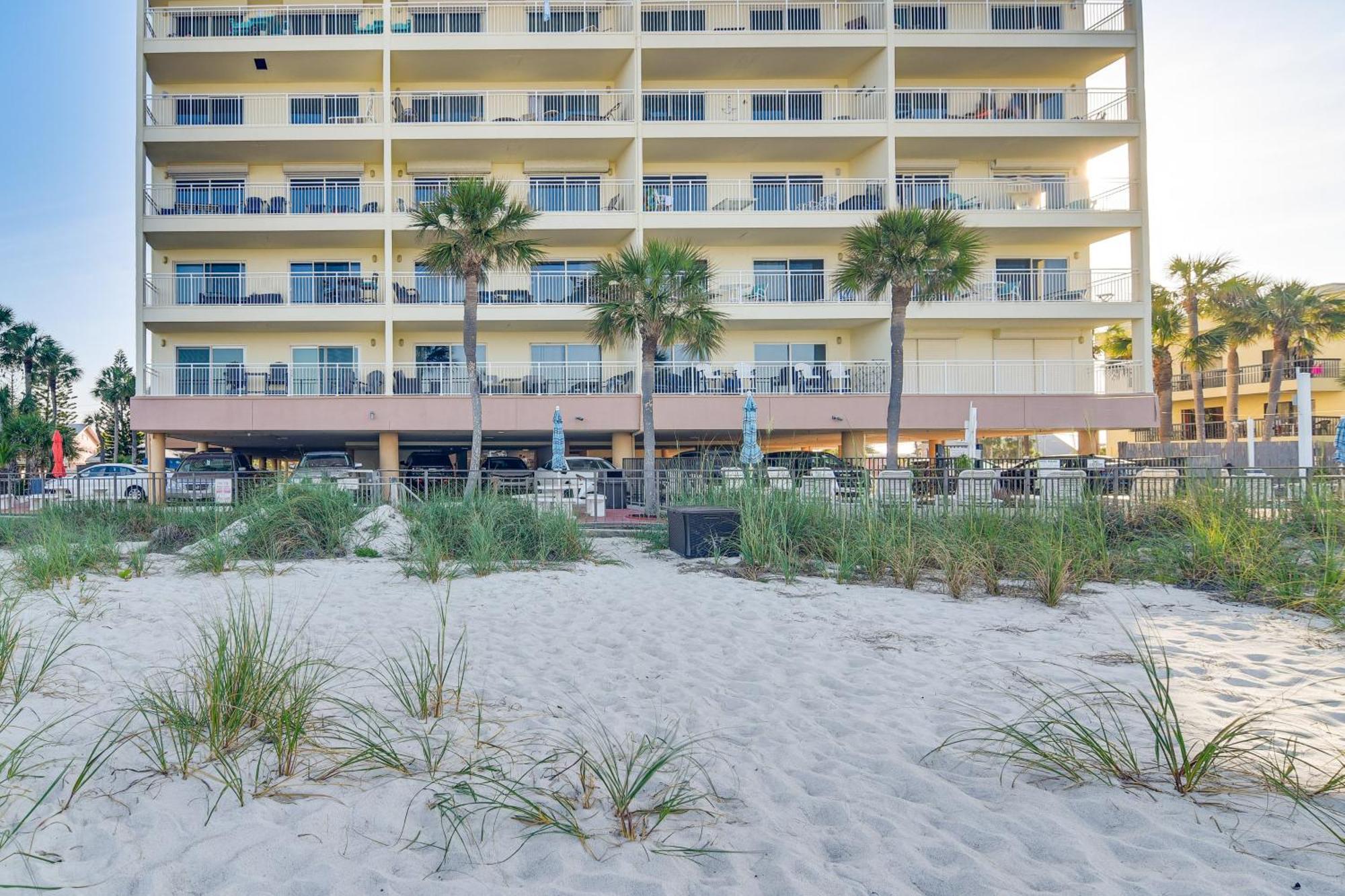 Waterfront Condo With Patio And Pool On Madeira Beach! 圣徒皮特海滩 外观 照片