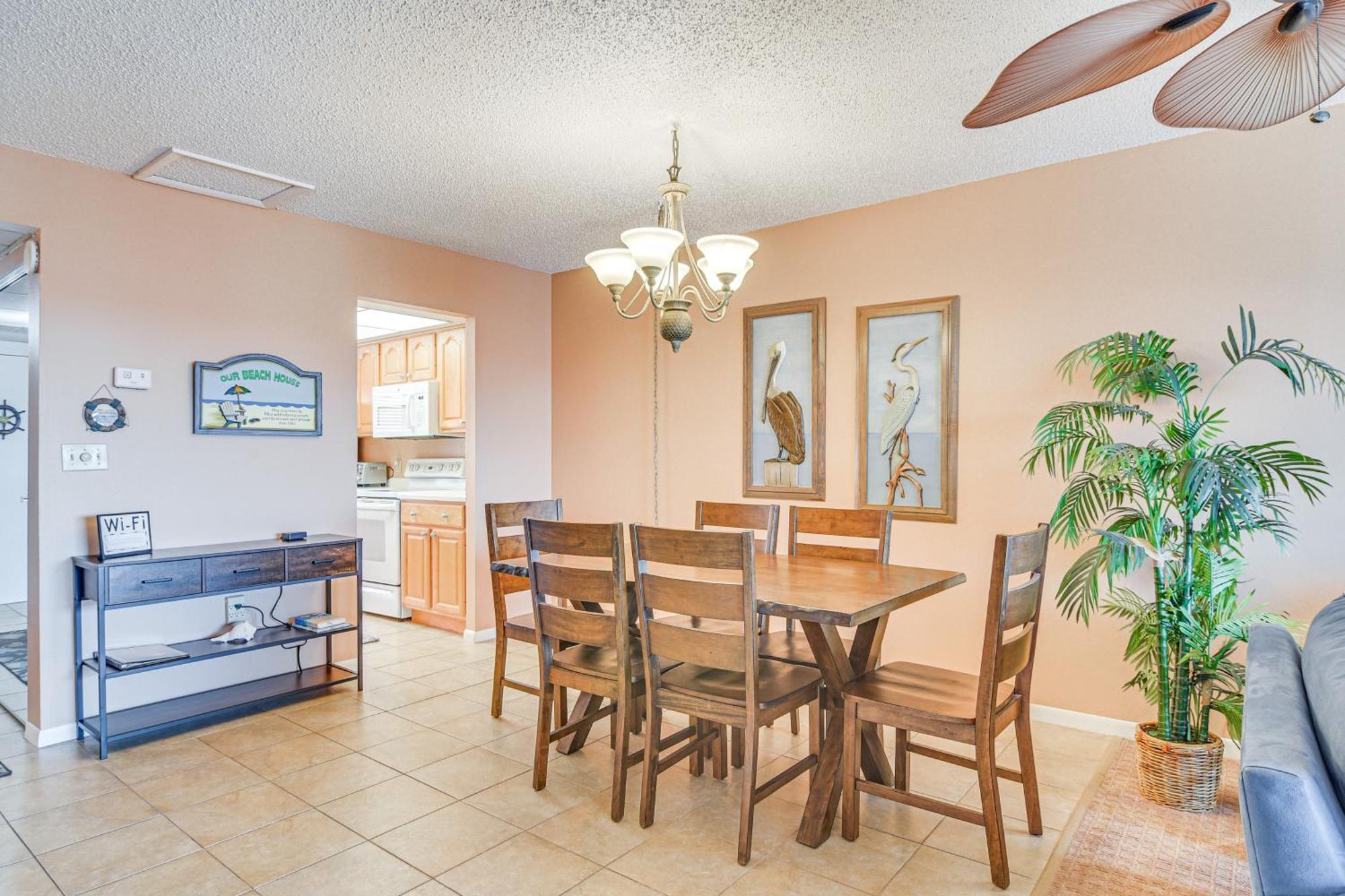Waterfront Condo With Patio And Pool On Madeira Beach! 圣徒皮特海滩 外观 照片
