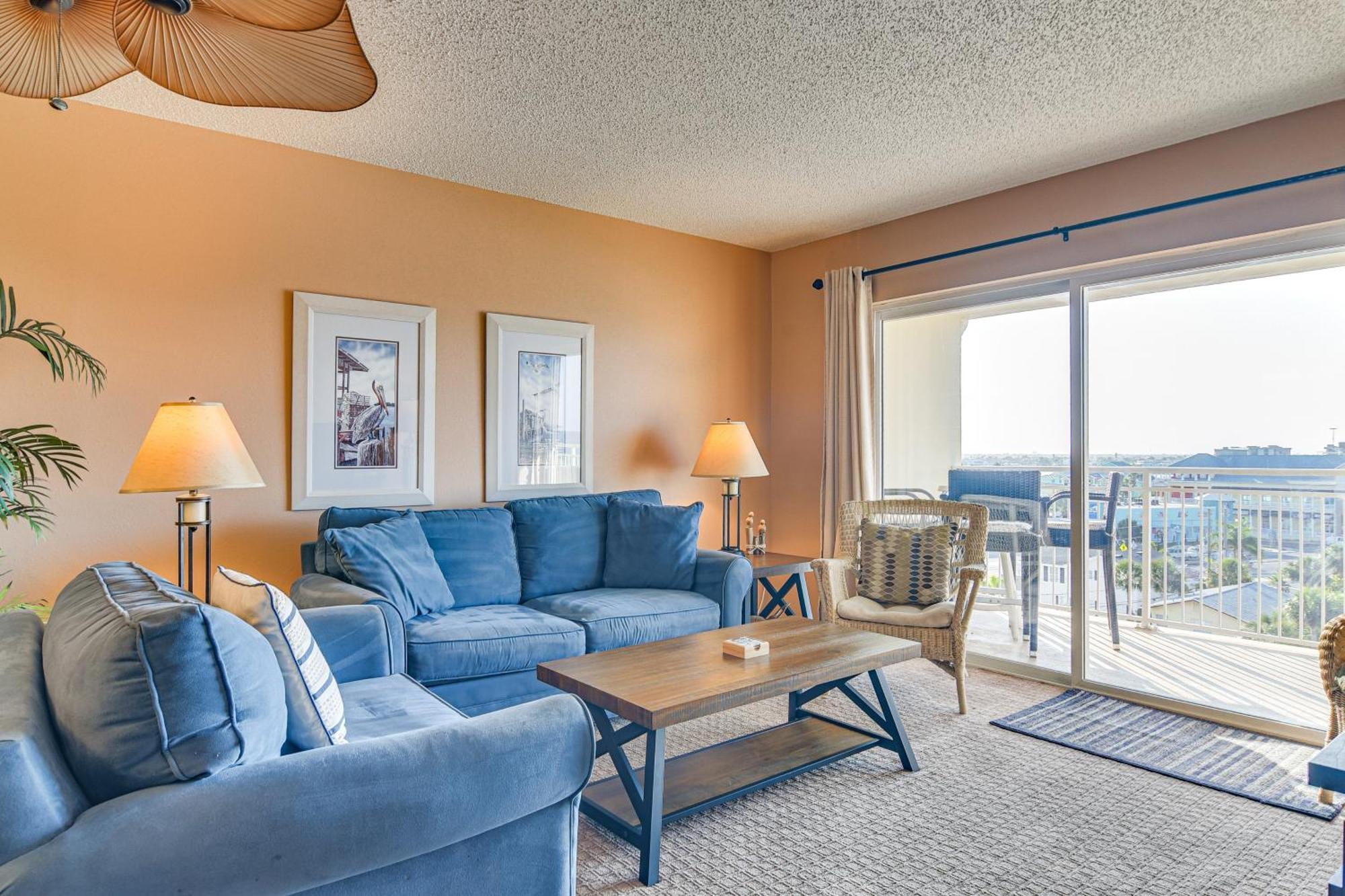 Waterfront Condo With Patio And Pool On Madeira Beach! 圣徒皮特海滩 外观 照片